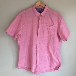 IZOD Shirt Mens XL Saltwater Button-Down Short Sleeve Pink Stripe Relaxed